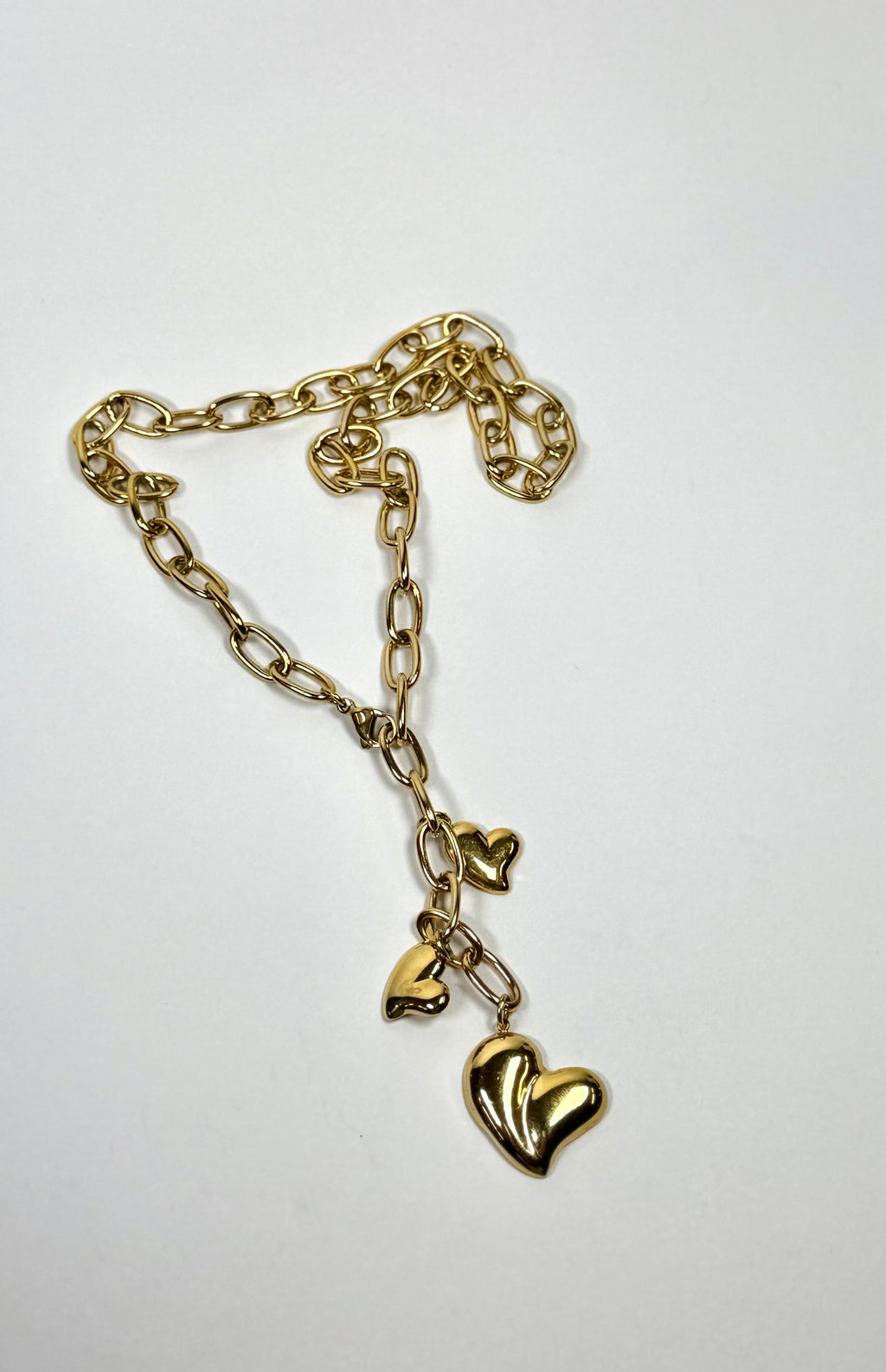 Colar Triple Heart